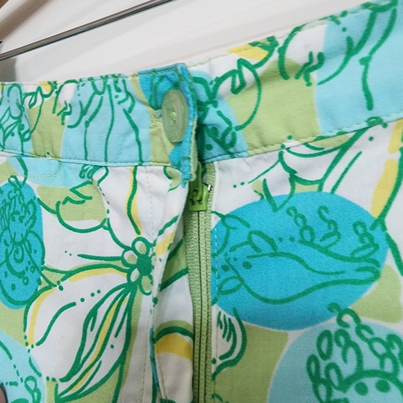 Lilly Pulitzer Vintage White Label Blue Green Sea Creature Shorts 10P - Picture 2 of 12